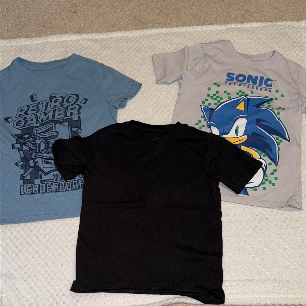Kids T-Shirts Size 4-5